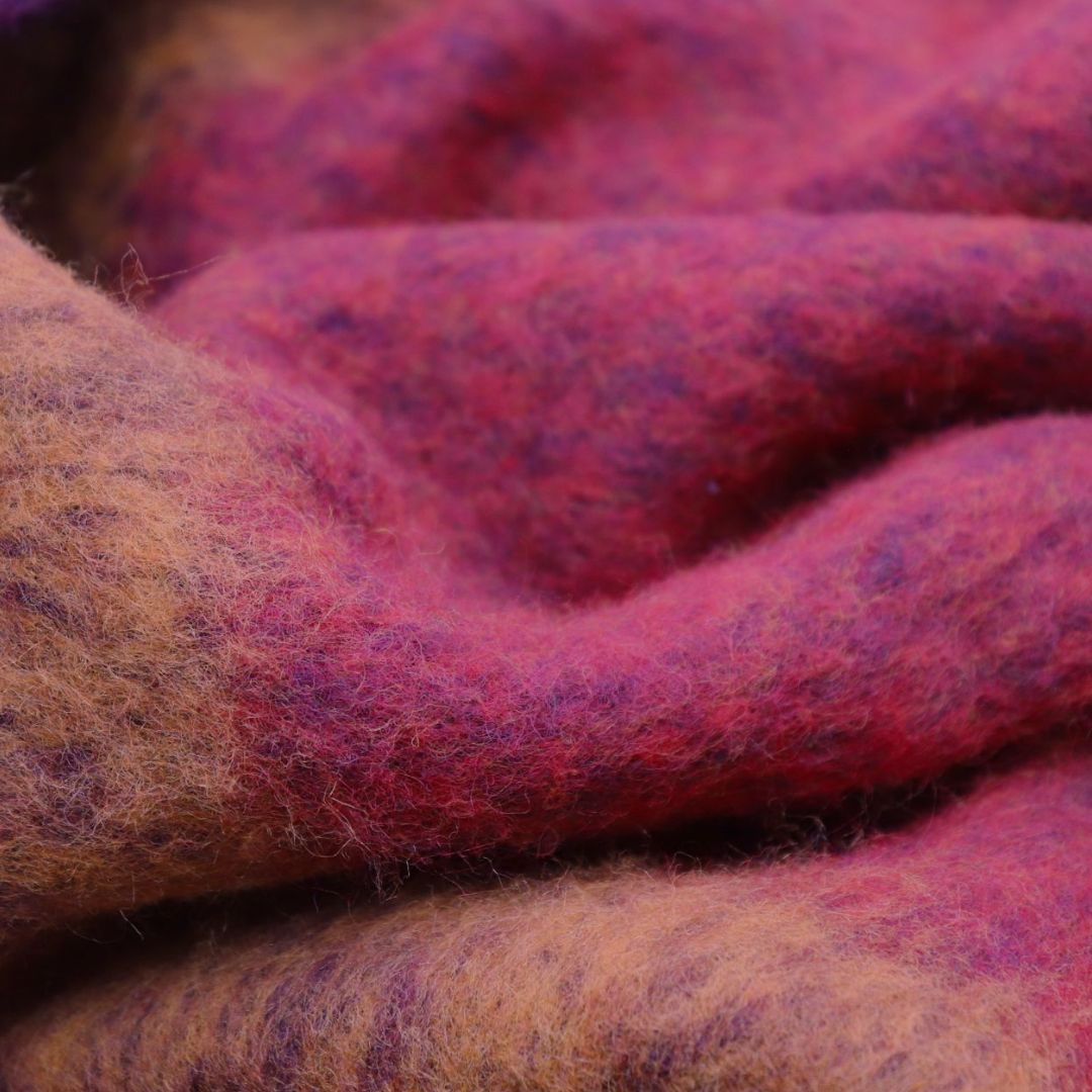 Pledas su avių vilna MOHAIR LOOK CRIMSON