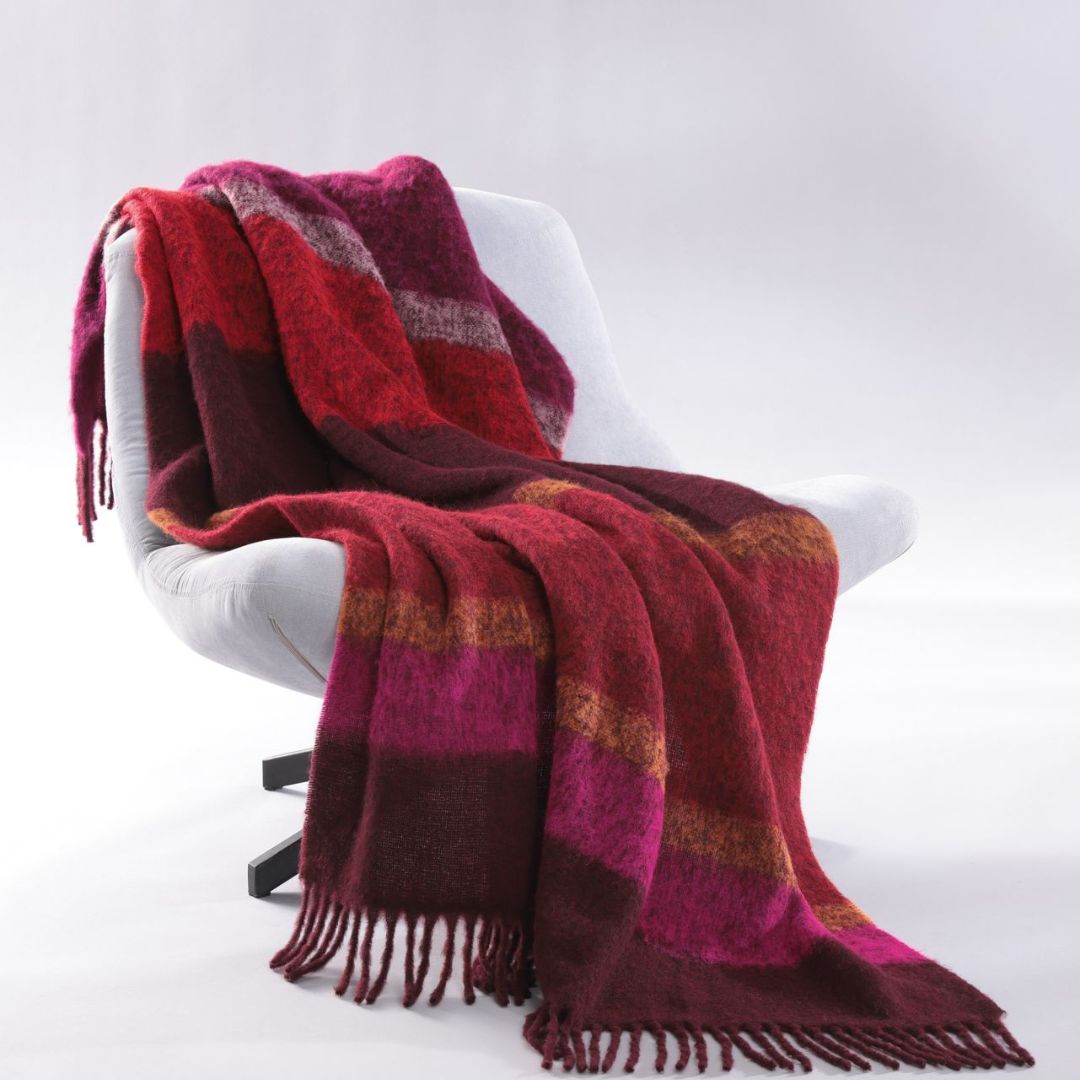Pledas su avių vilna MOHAIR LOOK CRIMSON