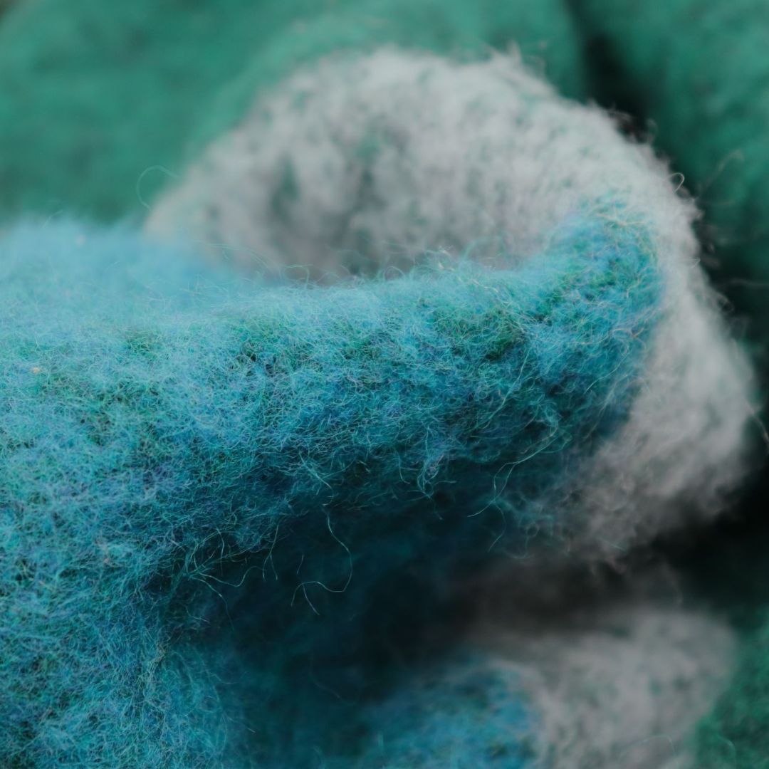 Pledas su avių vilna MOHAIR LOOK EMERALD