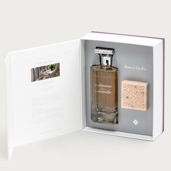 Dovanų rinkinys UN DÉJEUNER SOUS LA TONNELLE 100 ml parfumuotas vanduo (EDP) + 35 g aromatinis muilas - THE HOME STORY